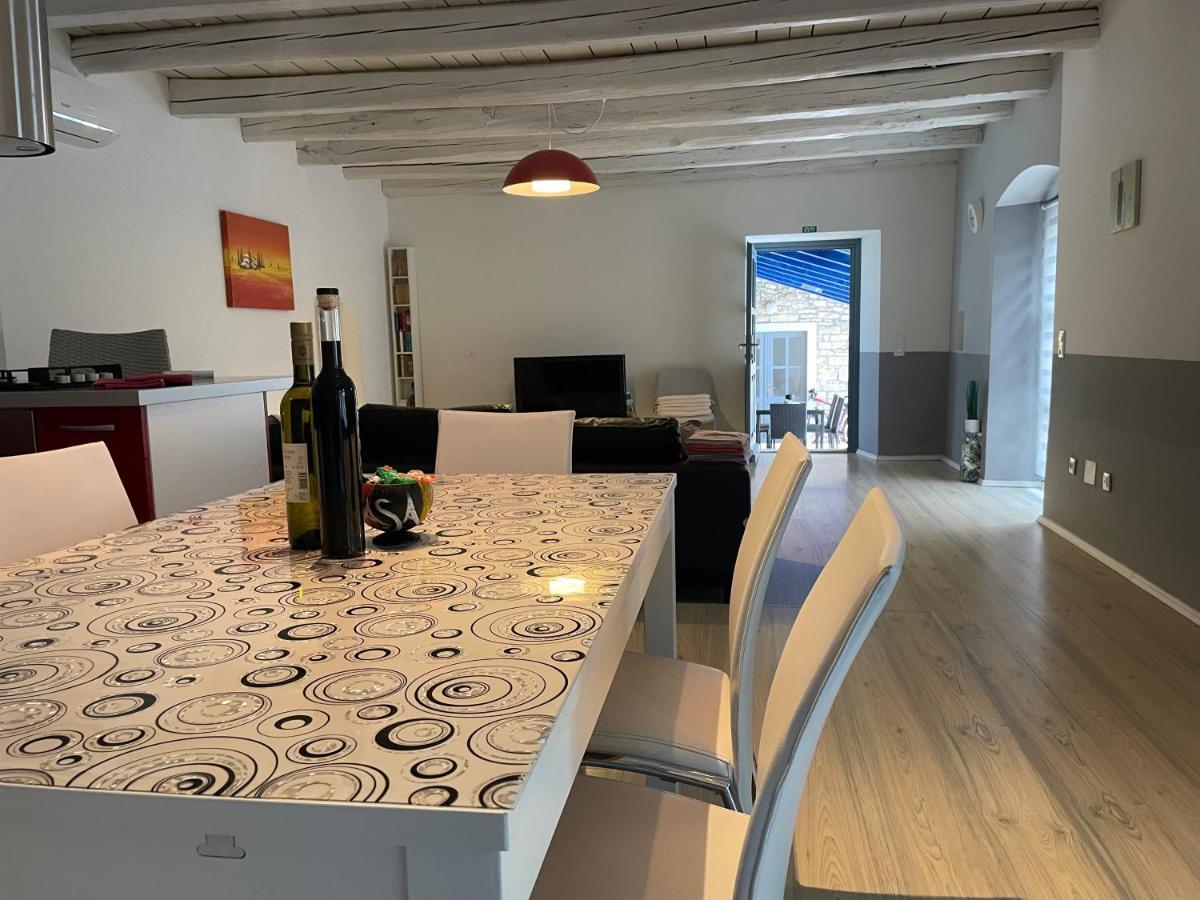 Holiday Home Ava1 With Pool & Holiday Home Ava2 With Whirlpool Baderna Exterior photo